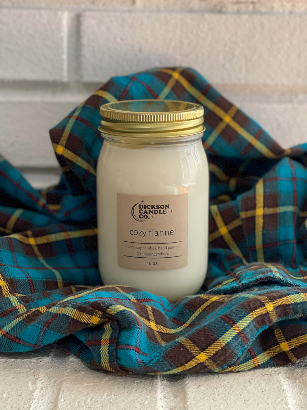 16 oz. Cozy Flannel